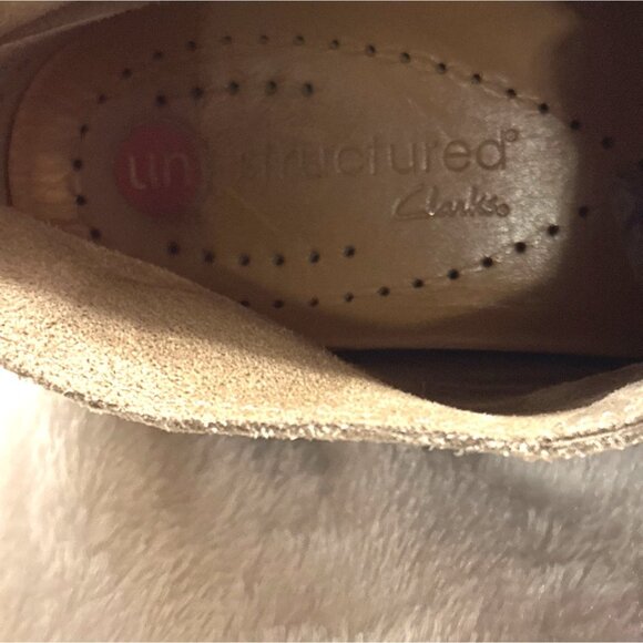 Clarks Mens Desert Boots Size 7.5 Natural Crepe Sole Beige Suede Leather Upper - Picture 9 of 9